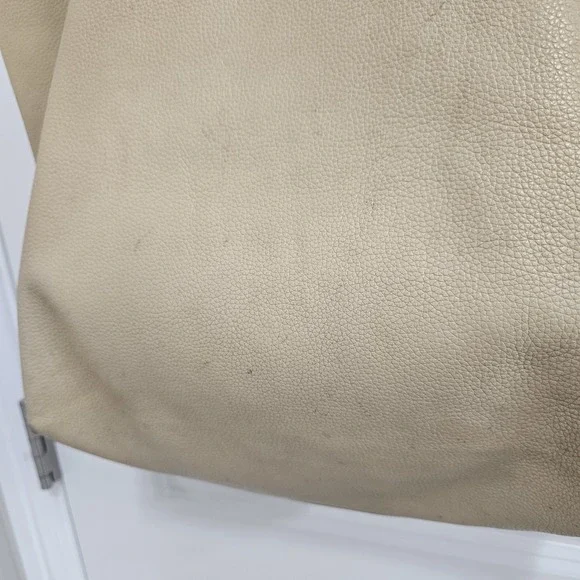 Alexander McQueen Skull Shoulder Tan Pebbled Leather Tote Bag